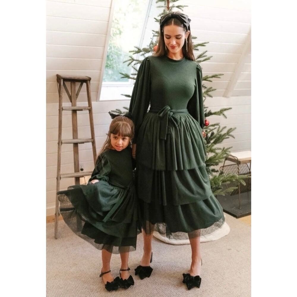 NWT Ivy City Co Cosette Green Tulle Maxi Dress Balloon Sleeve Wedding Guest M